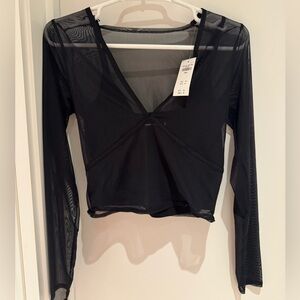 Abercrombie Long-Sleeve V-Neck Mesh Top in Black size S